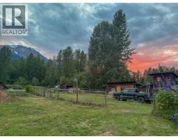 4141 Whalen Road, Smithers, BC V0J2N2 Photo 24