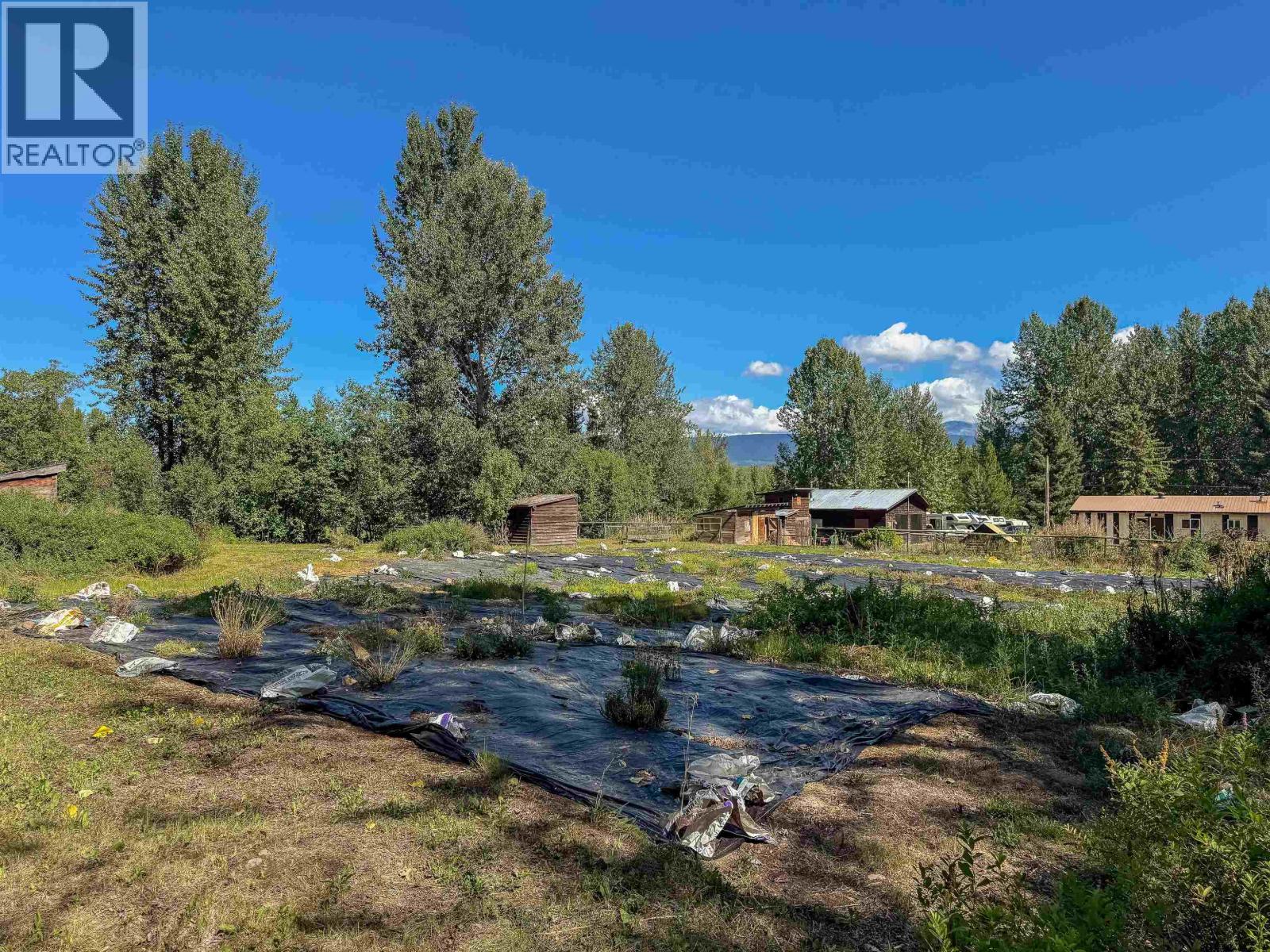 4141 WHALEN ROAD - 30