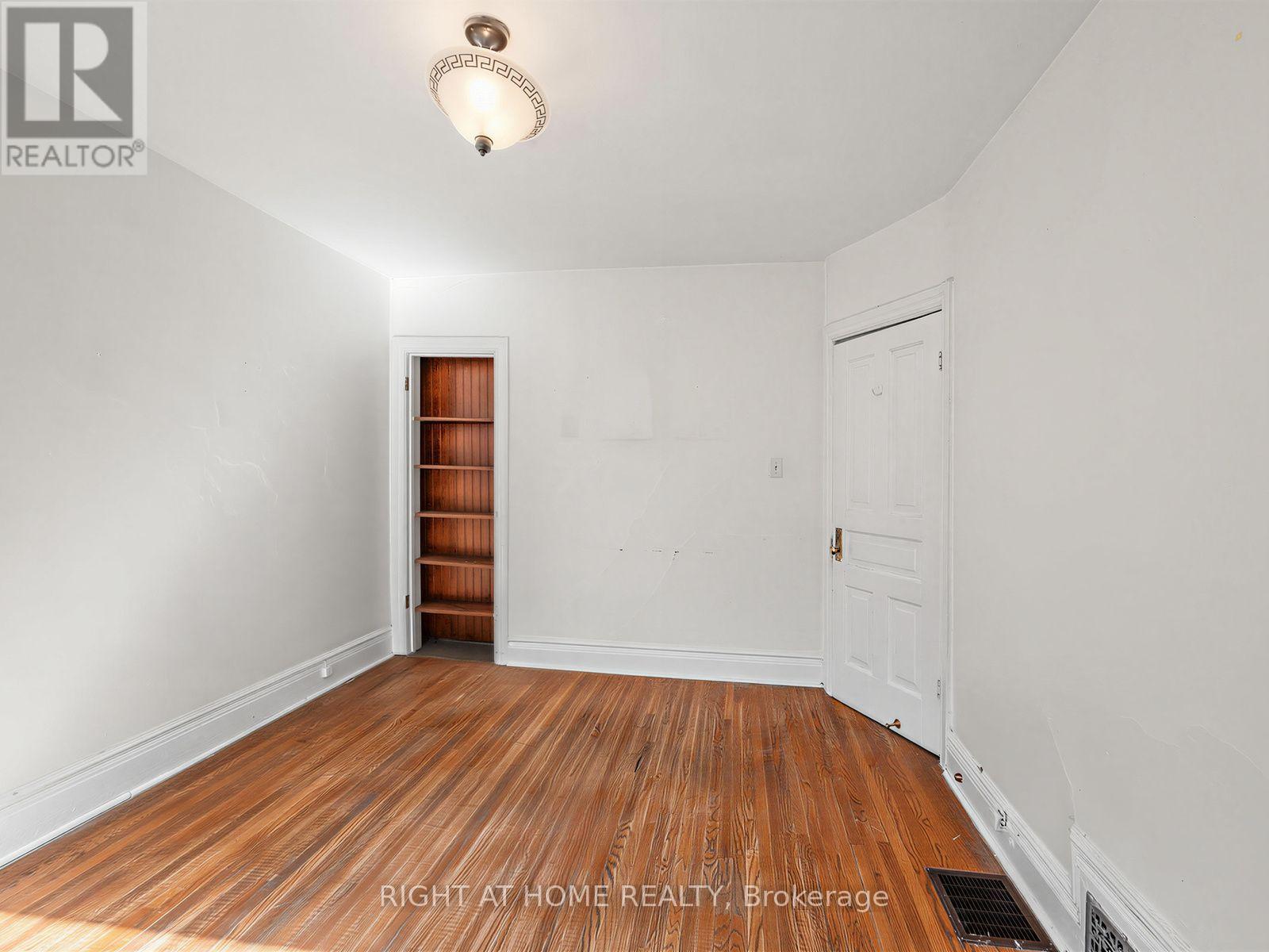 10 HAVELOCK STREET - 22