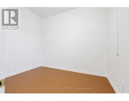 Rear - 961a Eglinton Avenue, Toronto, ON M6C2C4 Photo 24