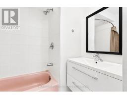 Rear - 961a Eglinton Avenue, Toronto, ON M6C2C4 Photo 29
