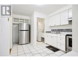 Rear - 961a Eglinton Avenue, Toronto, ON M6C2C4 Photo 8