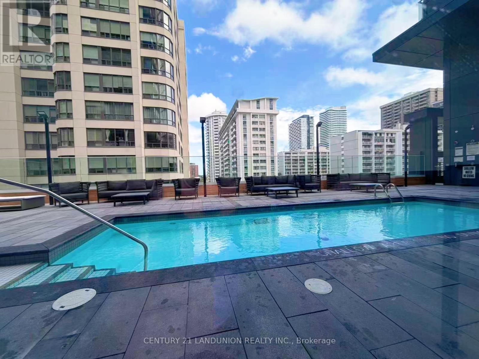 #1808 18 MAITLAND TERRACE - 28