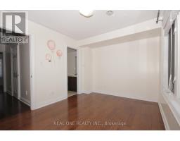 7 Slingsby Lane, Toronto, ON M2N0H7 Photo 13