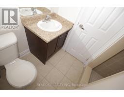 7 Slingsby Lane, Toronto, ON M2N0H7 Photo 14