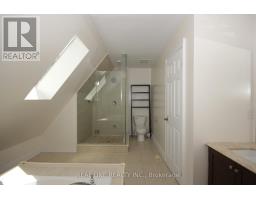 7 Slingsby Lane, Toronto, ON M2N0H7 Photo 24