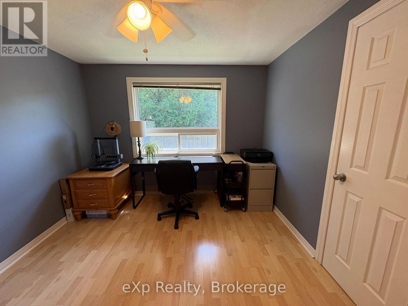 23 VALLEYSIDE DRIVE - Image 16