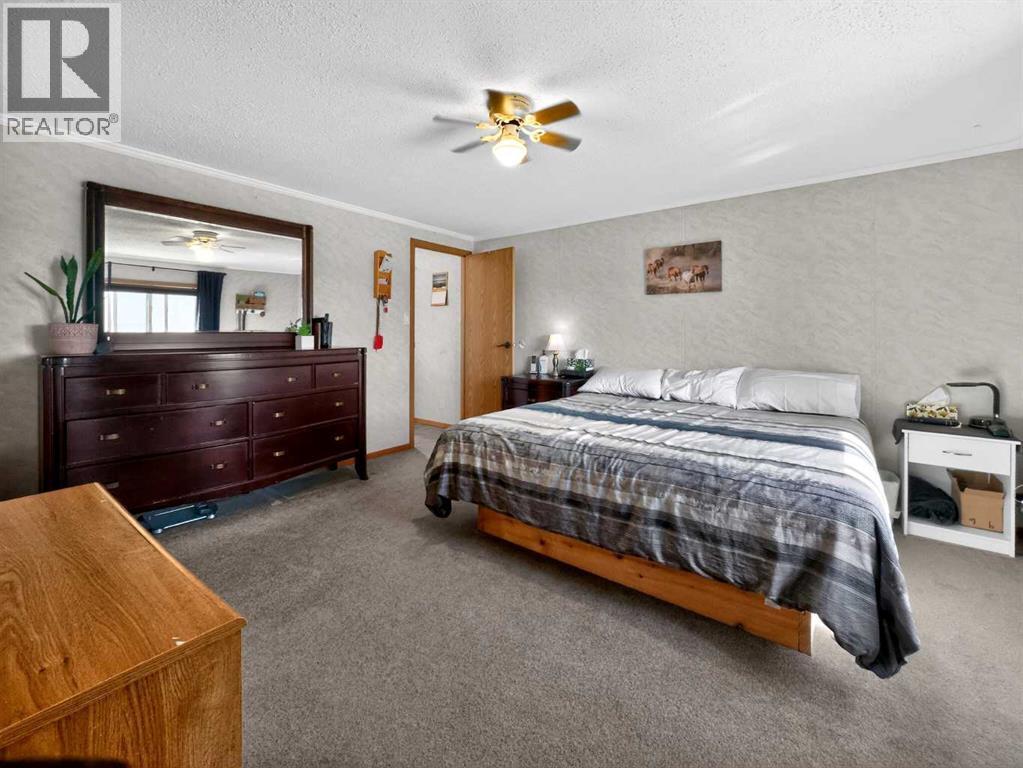 15137 TWP 1052 - 15