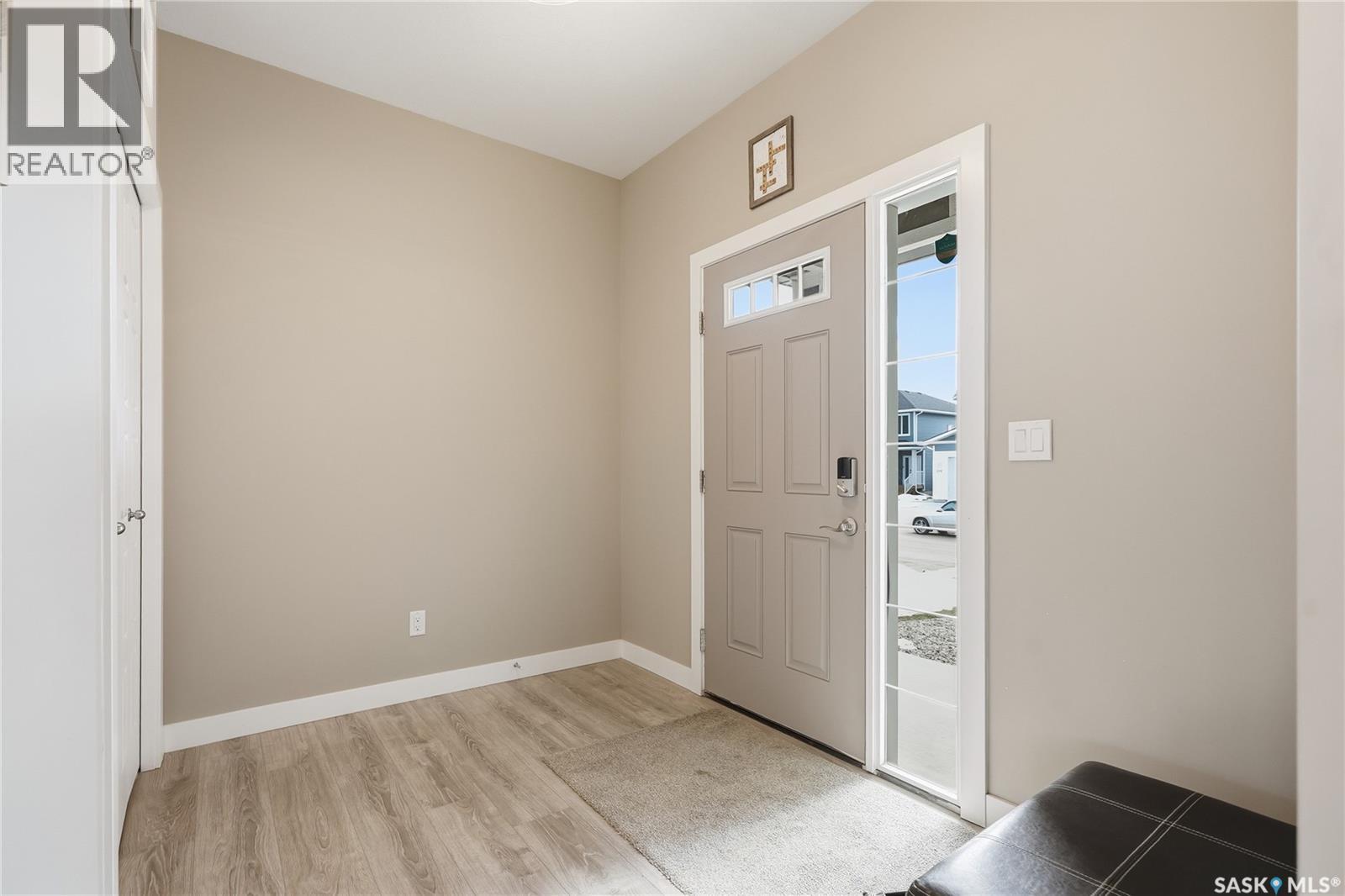 118 Stromberg CRESCENT - 6