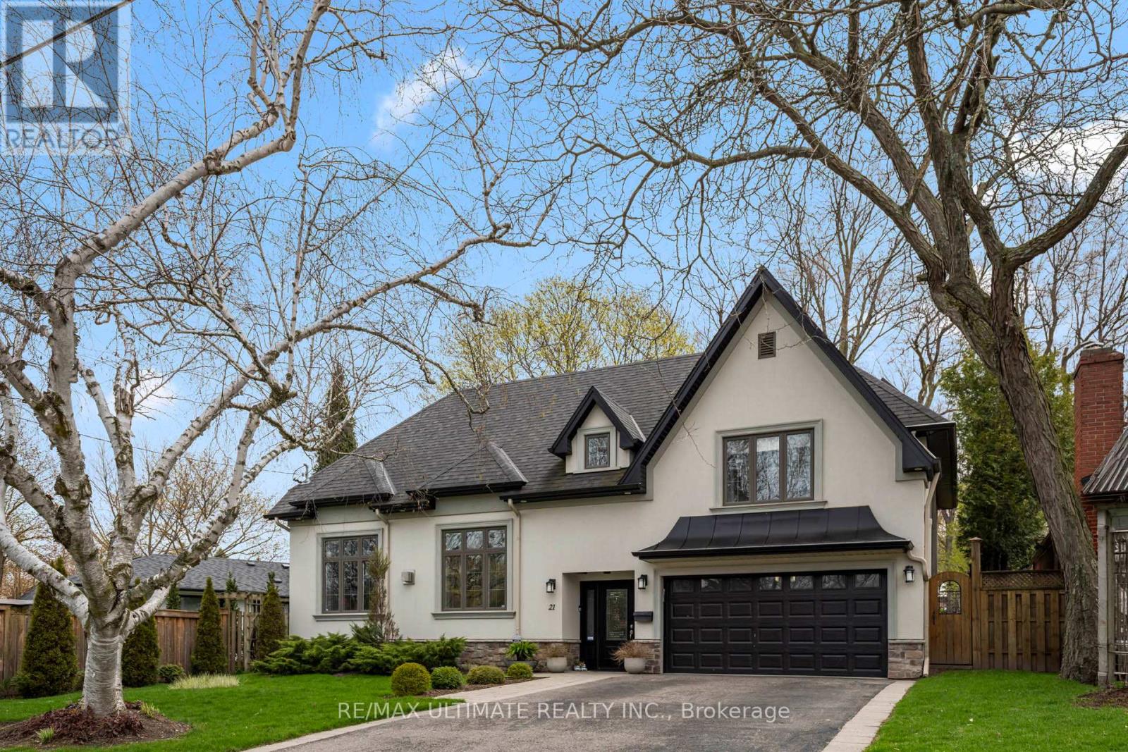 Photo of 21 Brinloor Boulevard