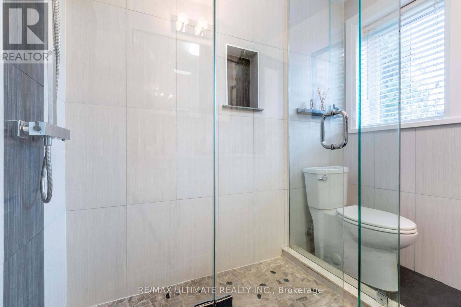 21 BRINLOOR BOULEVARD - 16