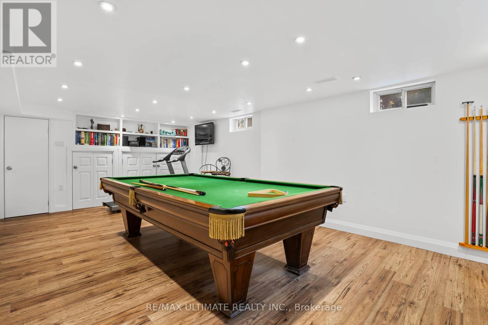 21 BRINLOOR BOULEVARD - 29