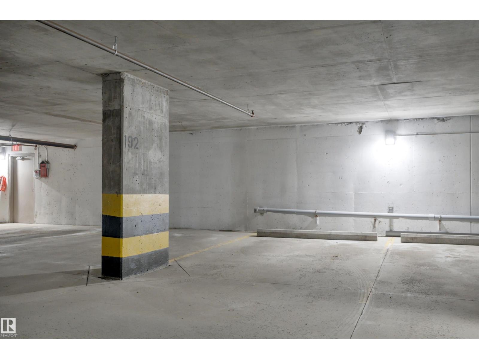 #1701 10303 105 ST NW - 38