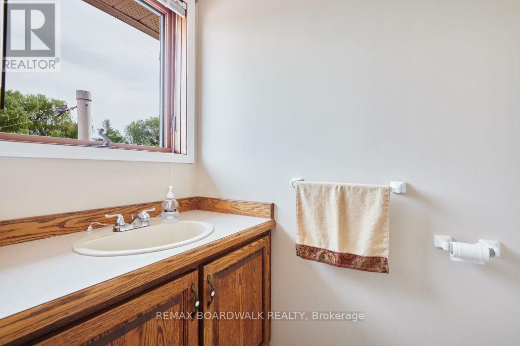 3382 CARP ROAD - Image 17