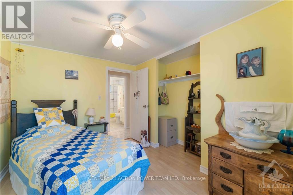 1512 BLACKHEATH STREET N - Image 13