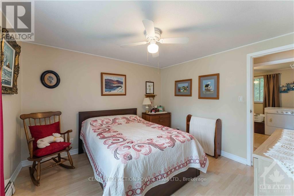 1512 BLACKHEATH STREET N - Image 17