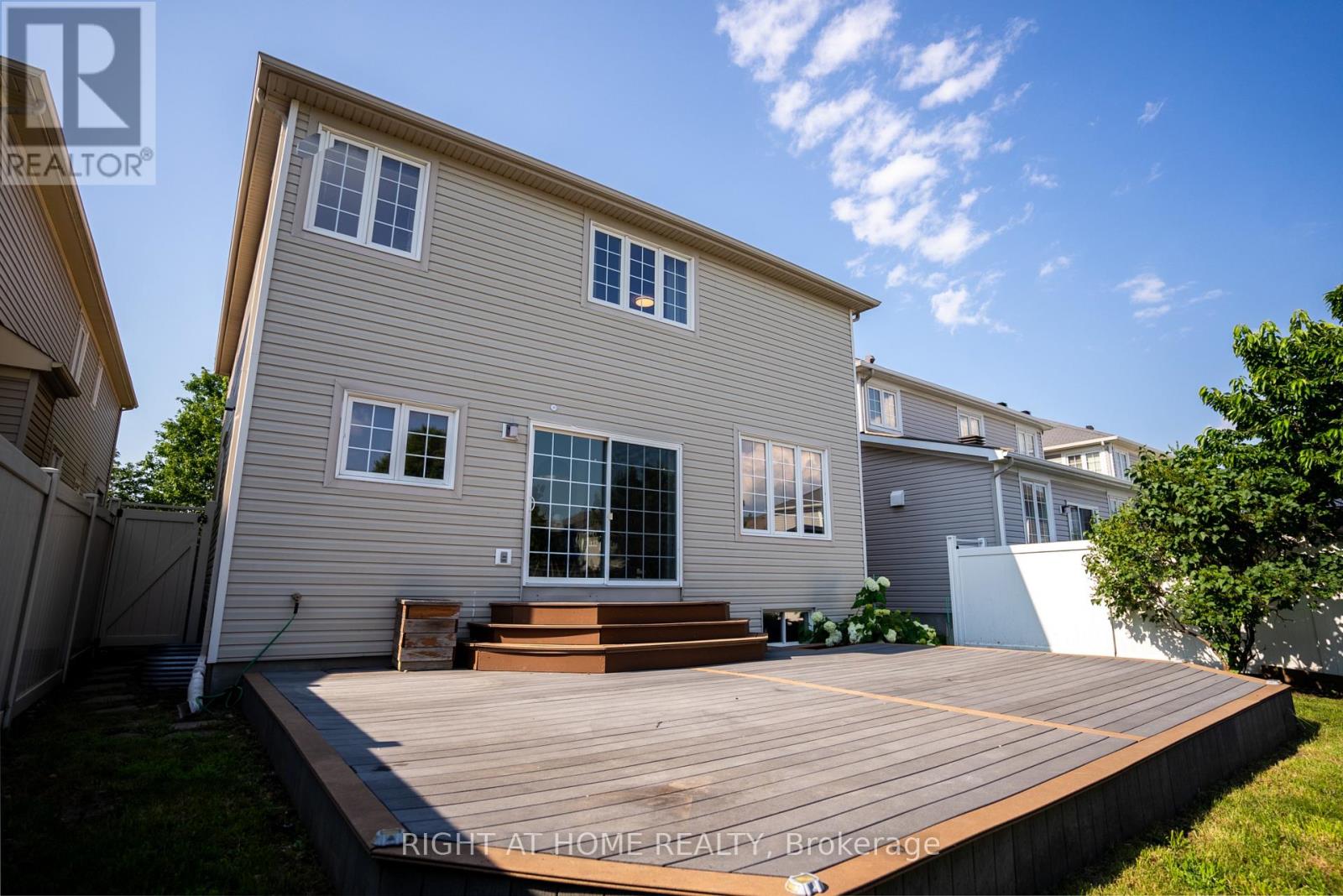 106 SUNITA CRESCENT - Image 44