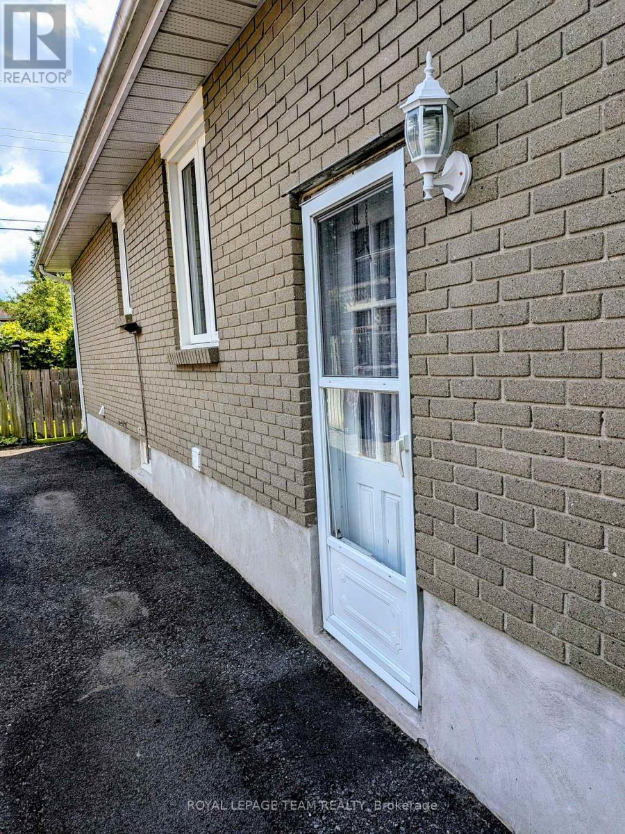1072 ALDEA AVENUE - 16