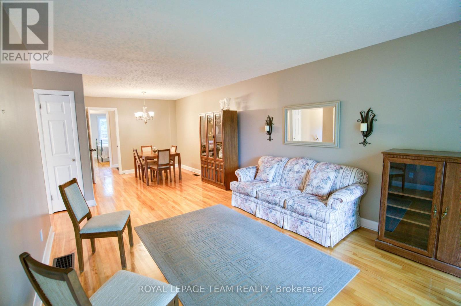 1072 ALDEA AVENUE - 5