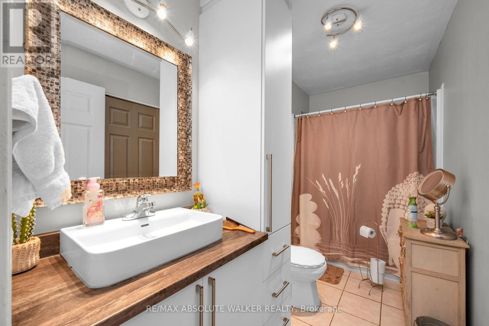 535B DEVISTA BOULEVARD - 11