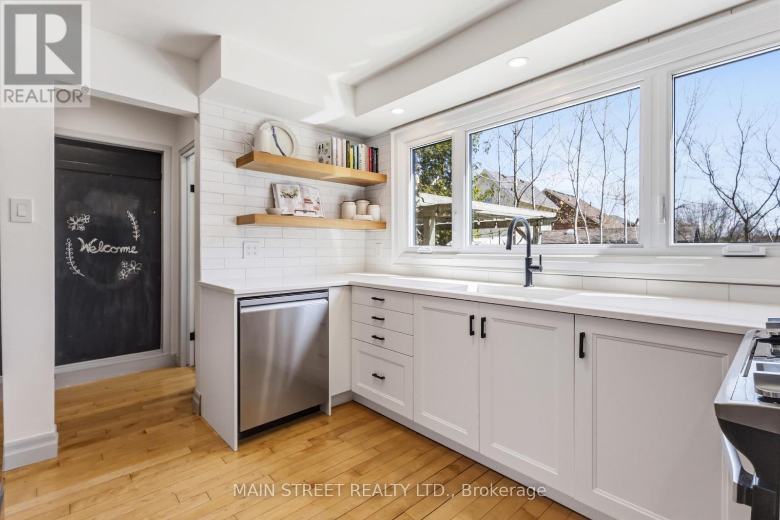 162 MAPLE STREET - Image 17