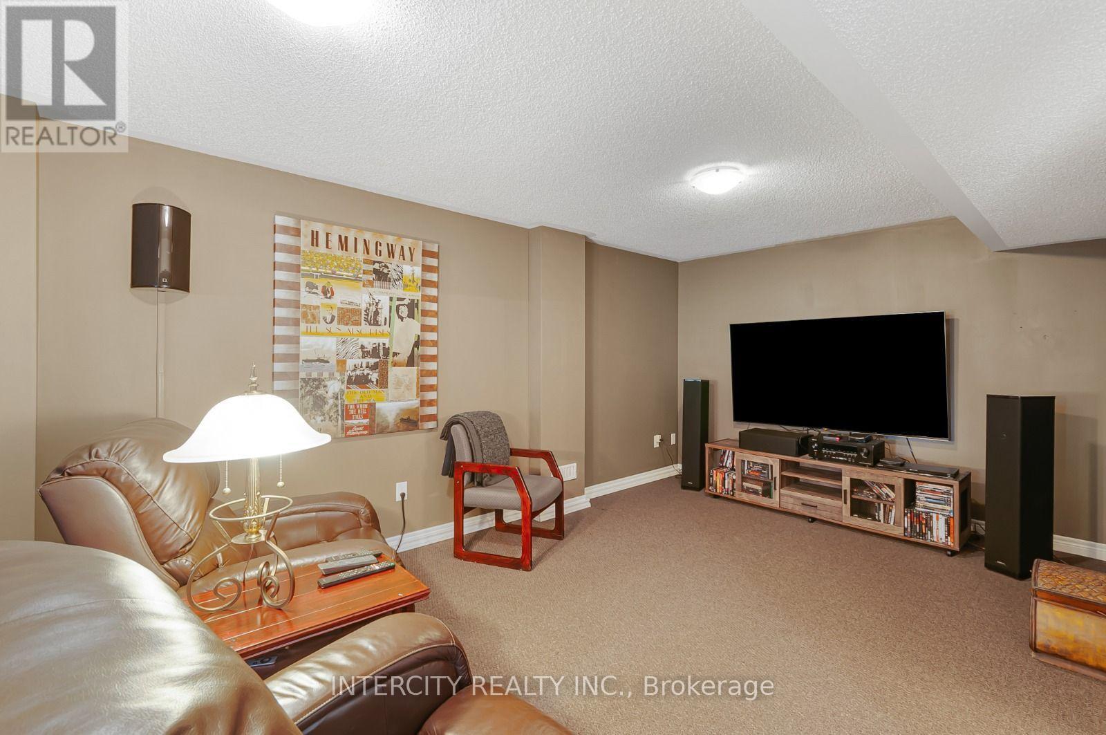 1359 DALLMAN STREET - Image 27