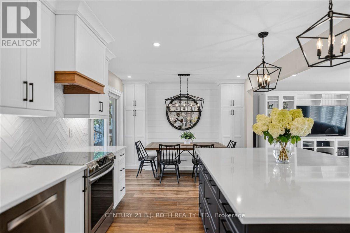 13 CLOVER AVENUE - Image 5