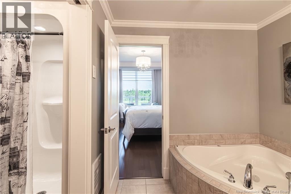 #204 185 Royal Oaks Boulevard - Image 18