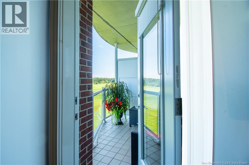 #204 185 Royal Oaks Boulevard - Image 30