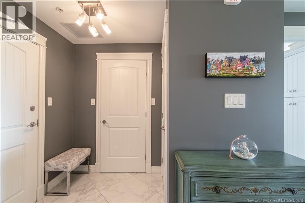 #204 185 Royal Oaks Boulevard - Image 6