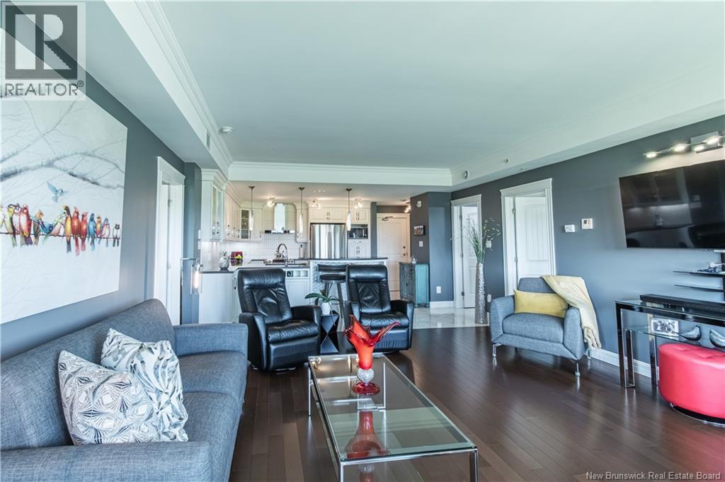 #204 185 Royal Oaks Boulevard - Image 9
