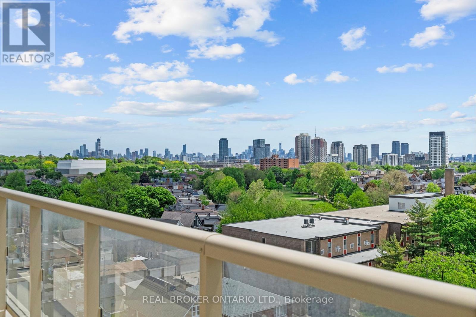 #920 1787 ST CLAIR AVENUE W - Image 34