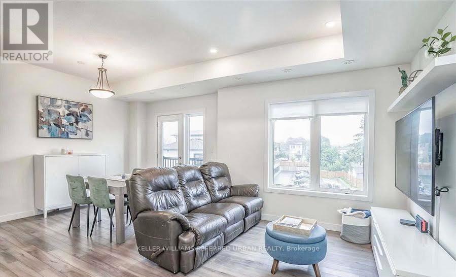 #25 630 ROGERS ROAD - 4