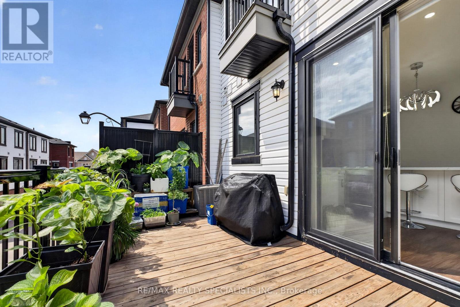 #20 975 WHITLOCK AVENUE - Image 29