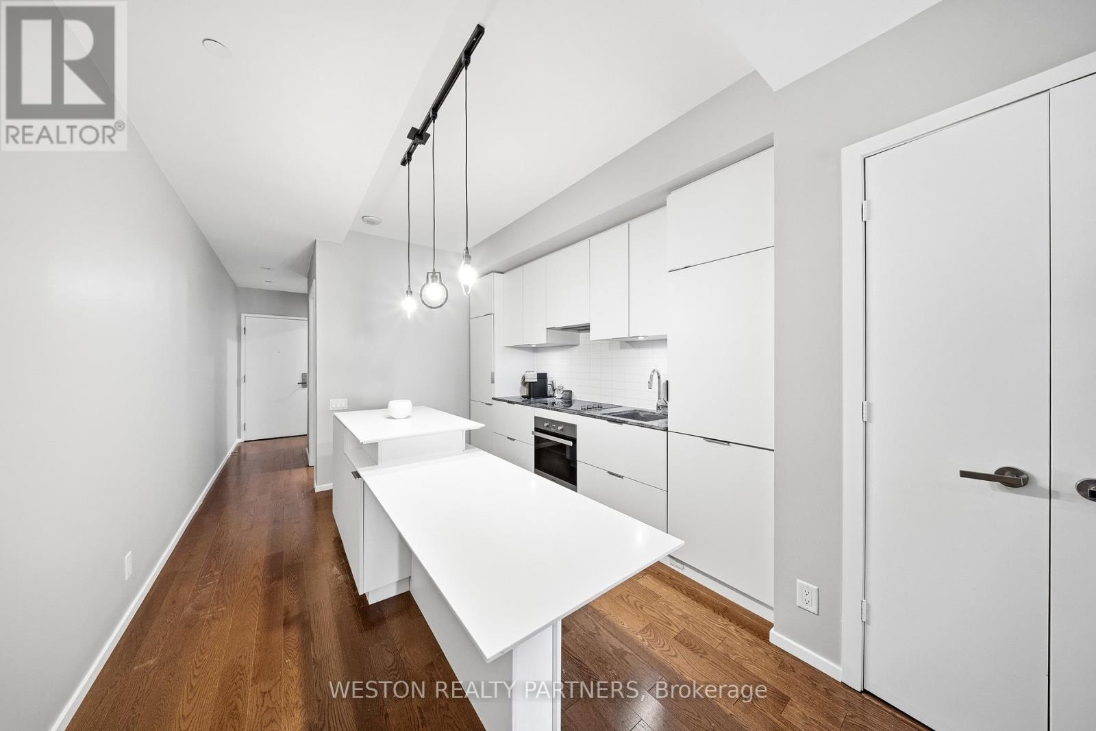 #208 5 ST JOSEPH STREET - 2