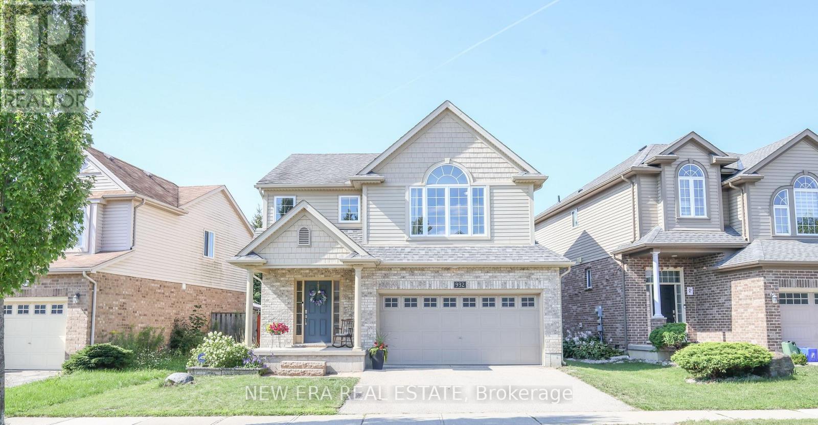 932 GRENFELL DRIVE
