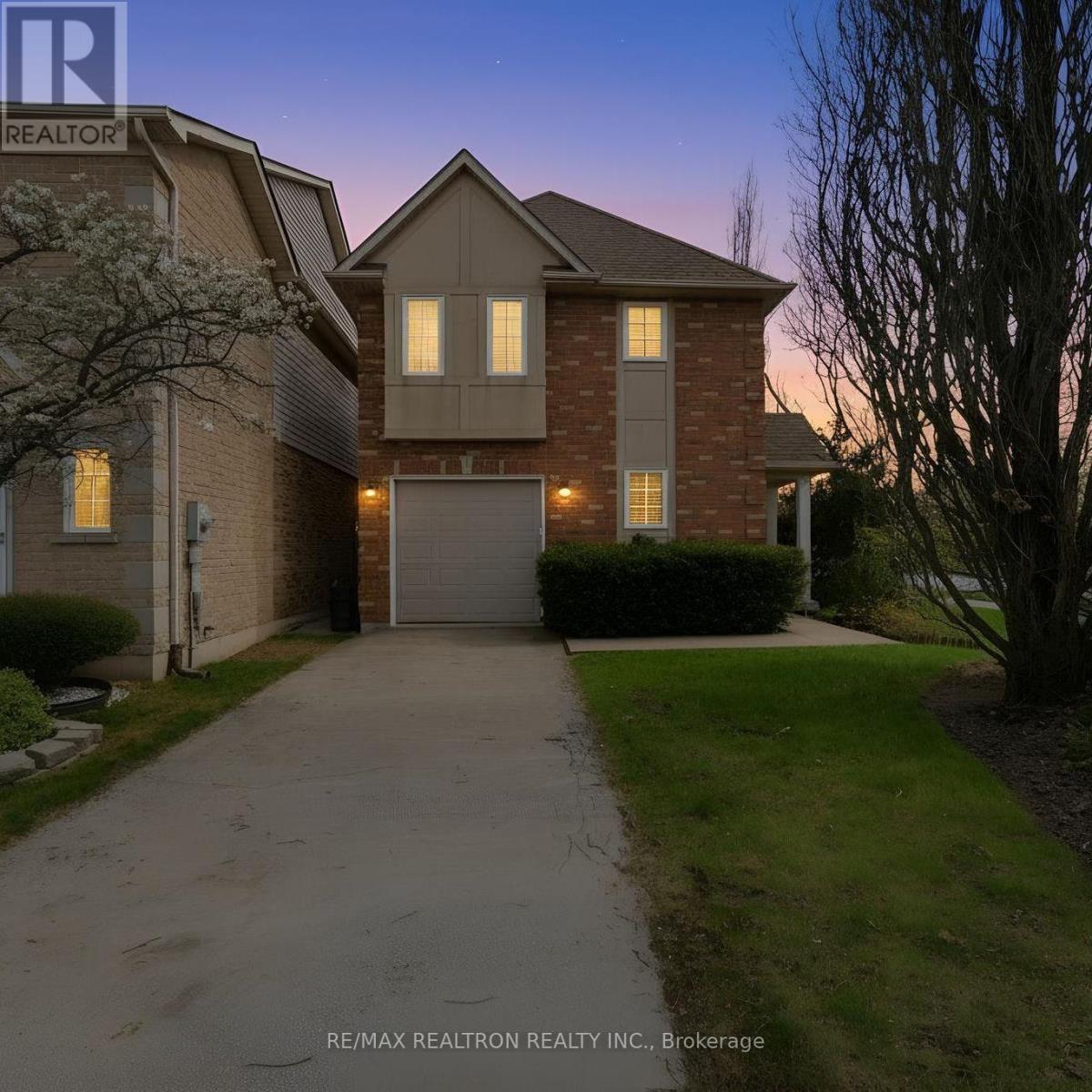 Photo of 876 GOLF LINKS Road