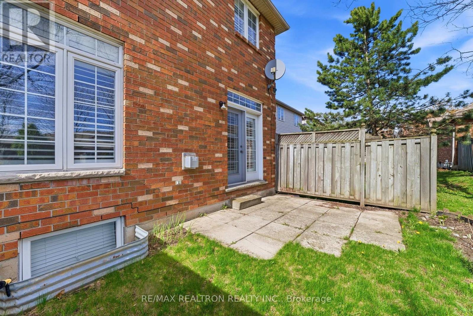 #1 876 GOLF LINKS ROAD - Image 29