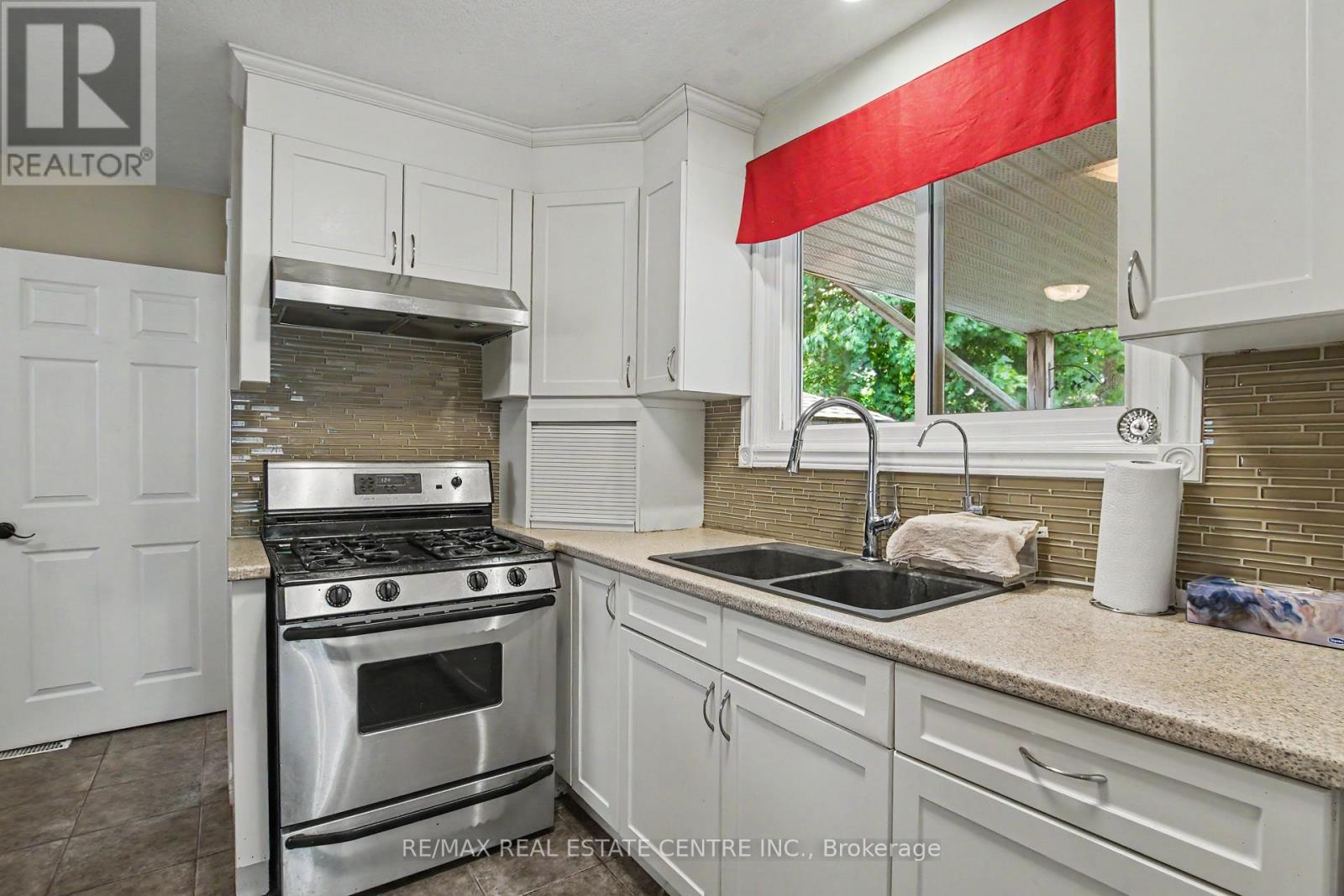514 HAVELOCK DRIVE - Image 10