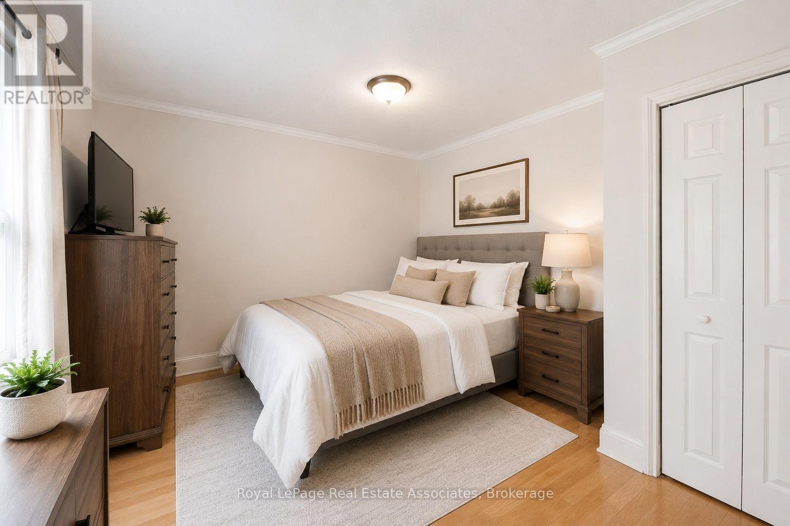 12 NELSON STREET - 15