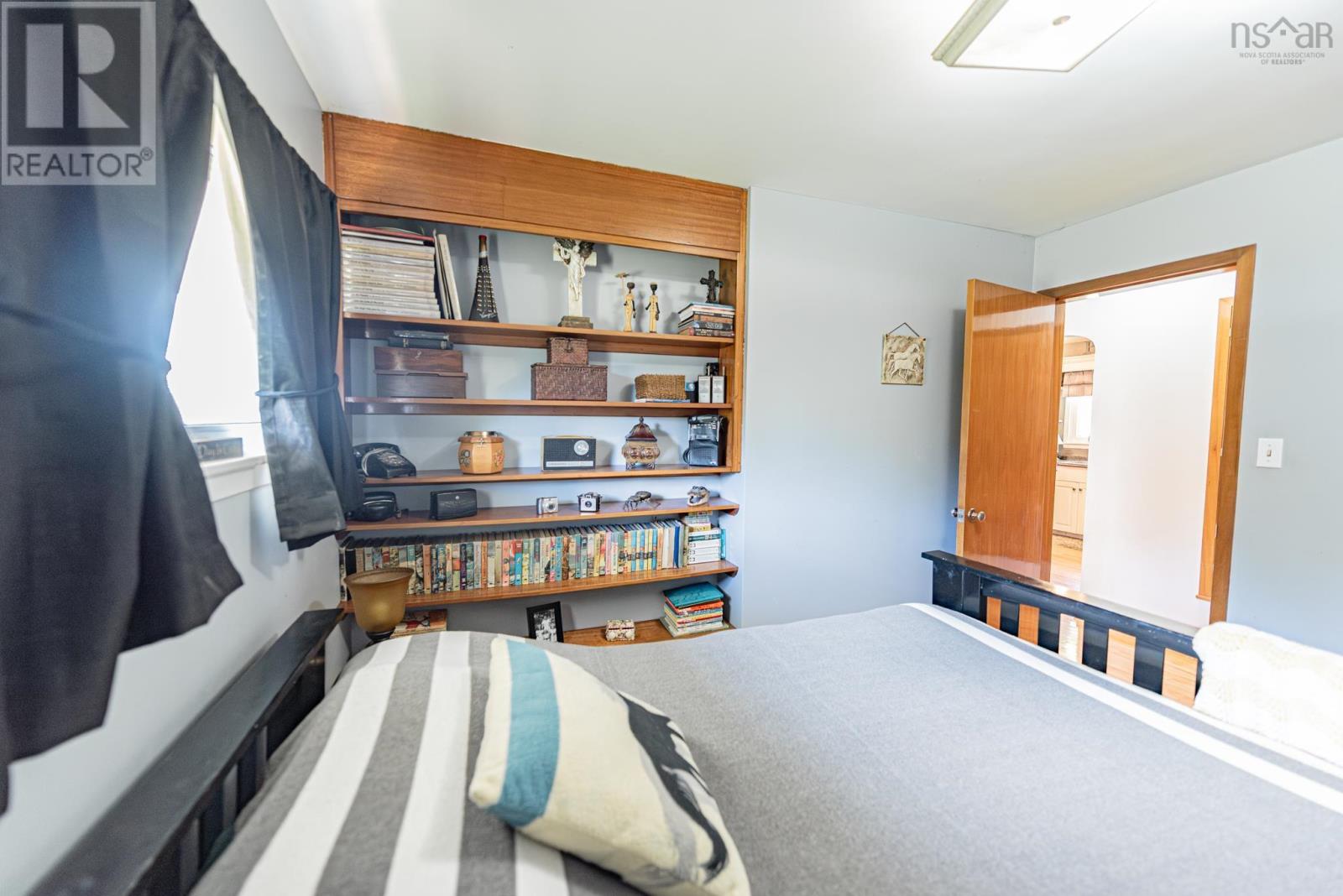 4 Three Brooks Road - 15