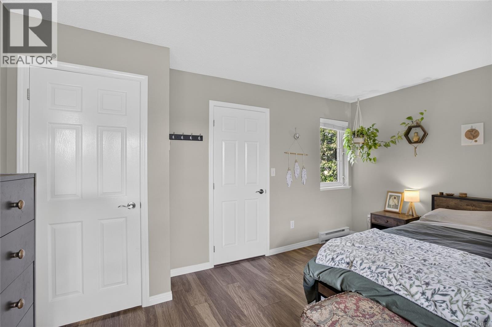 #18 1180 Braidwood Rd - 26