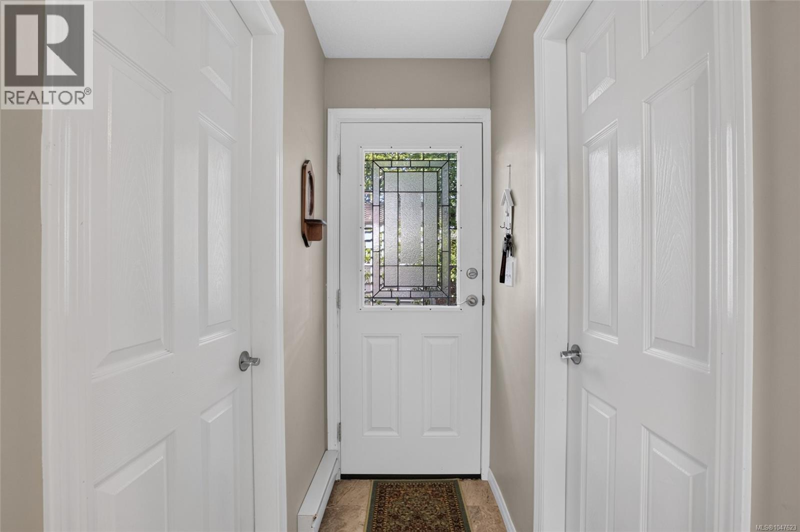 #18 1180 Braidwood Rd - 7