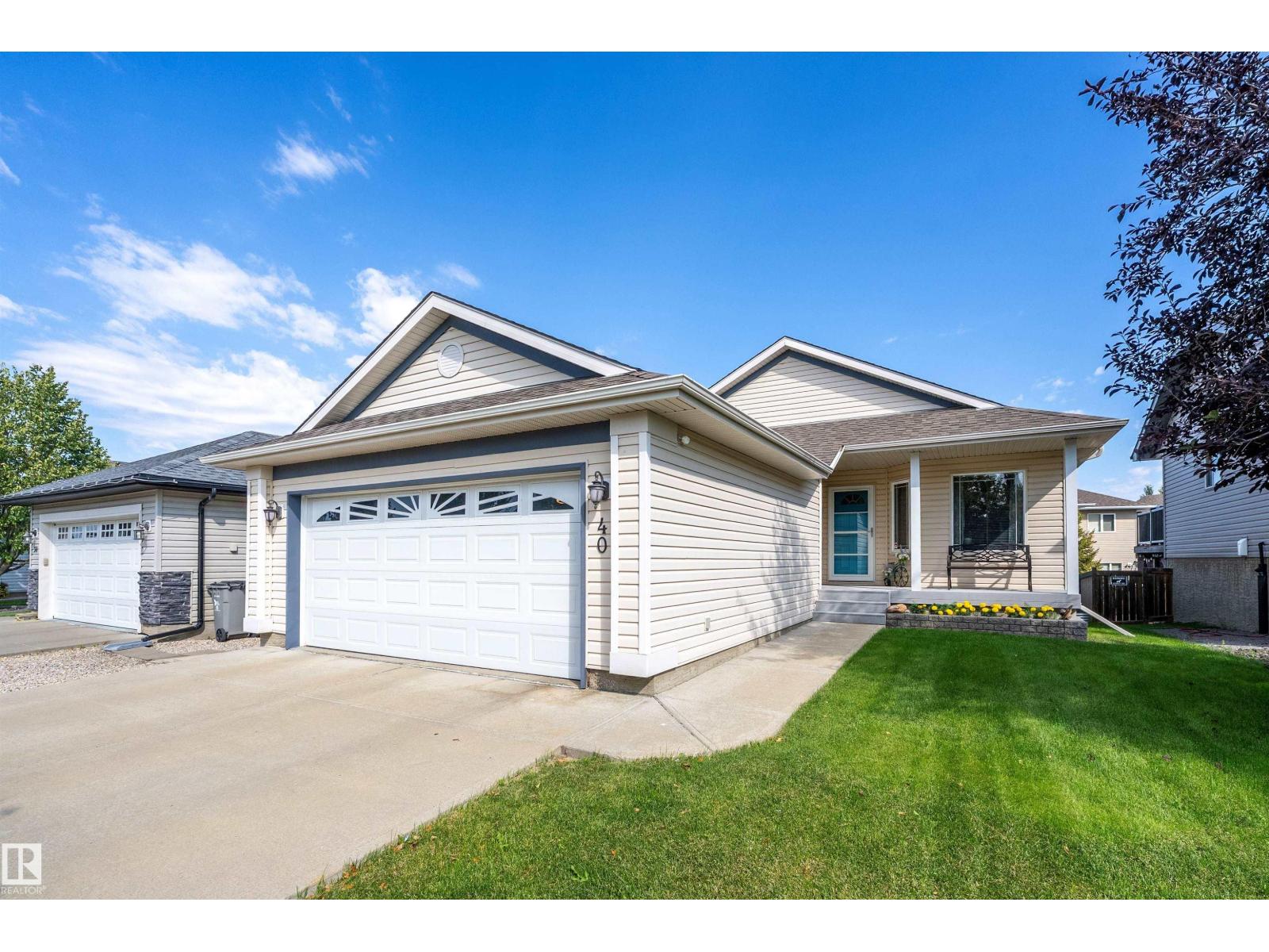 40 CARRIERE CR
