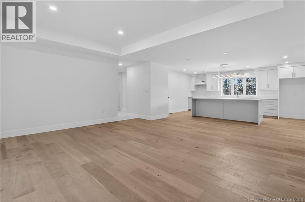 82 Maefield Street - 9