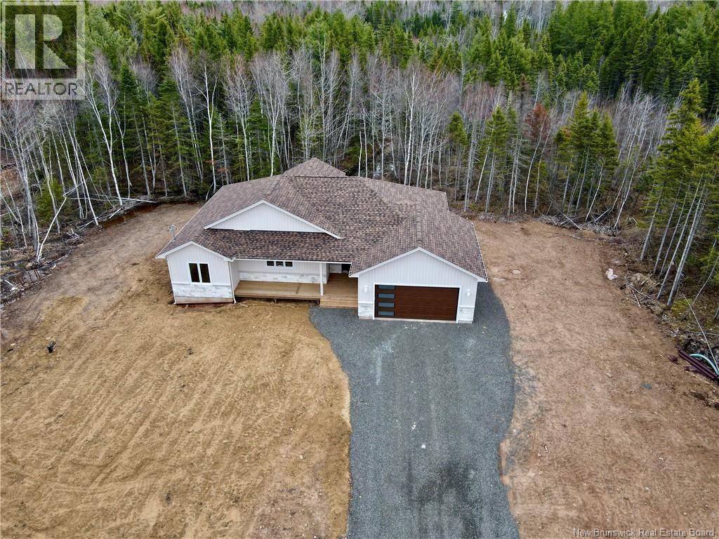 82 Maefield Street - 45