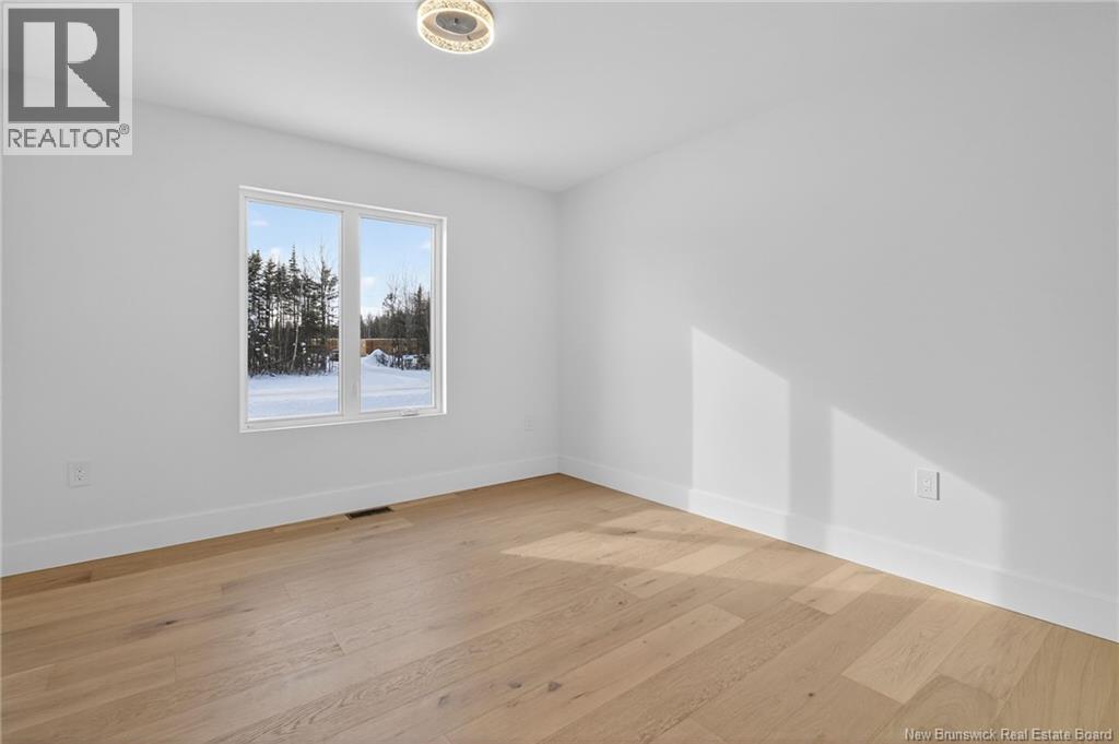 82 Maefield Street - Image 29