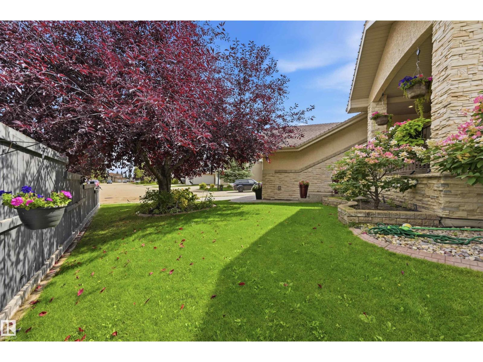 251 TORY CR NW - 2