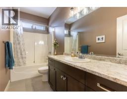 425 Aralia Place, Logan Lake, BC V0K1W0 Photo 14