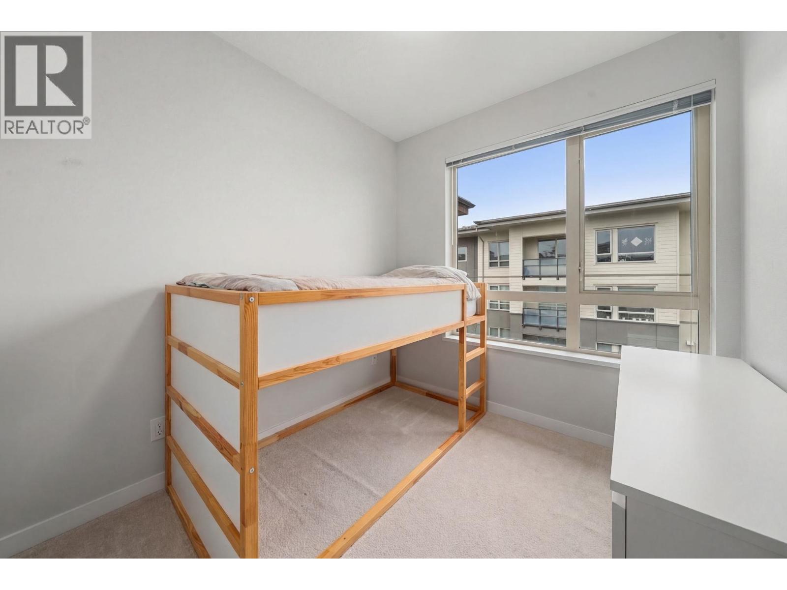 503 2632 LIBRARY LANE, North Vancouver